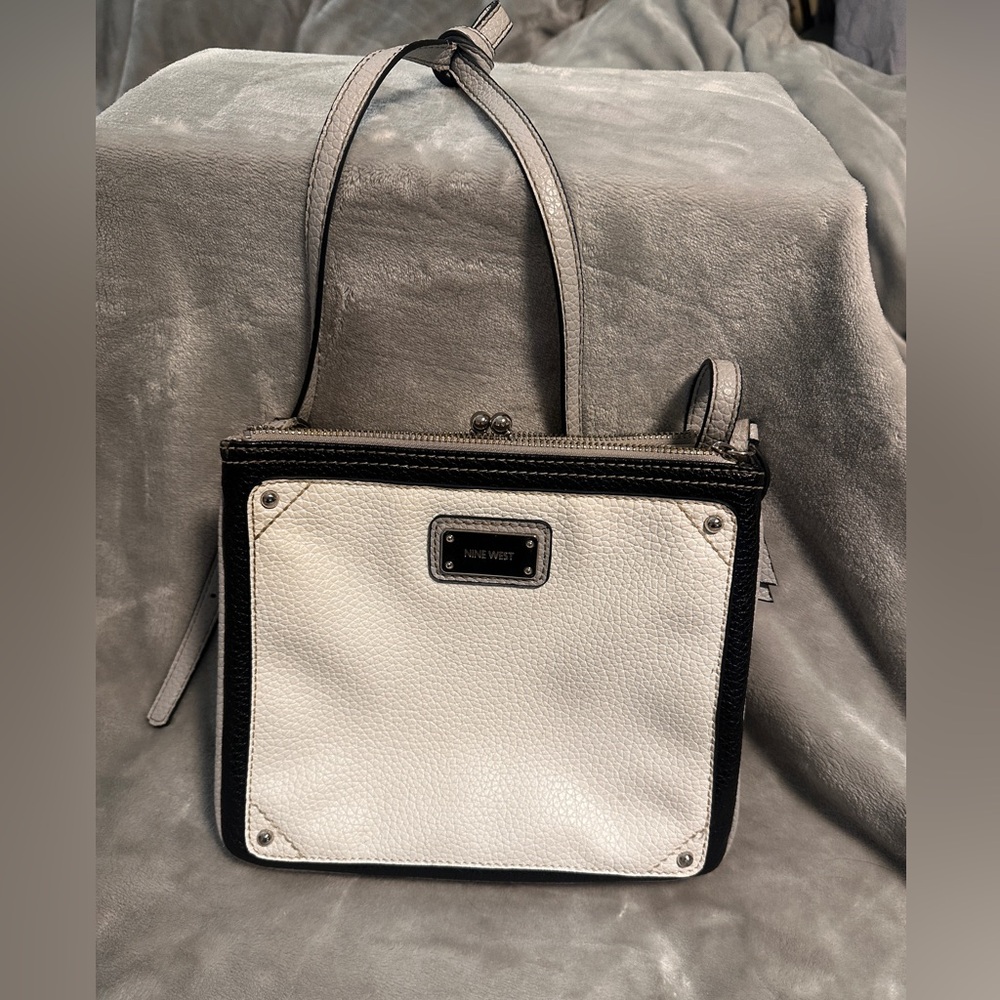 Nine West crossbody‎ bag purse white grey black